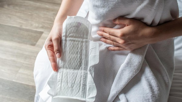 Amazing : 12 Alasan Kenapa Siklus Menstruasi Tidak Teratur yang Perempuan Wajib Tahu